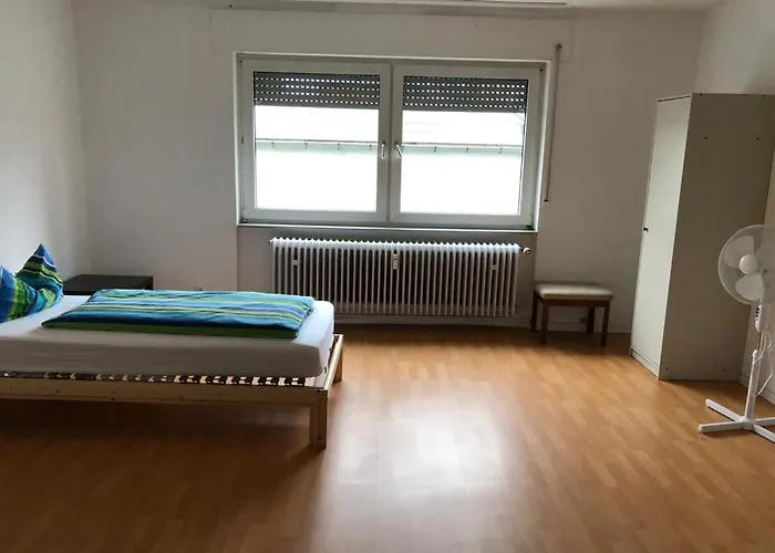 Zentrale In *